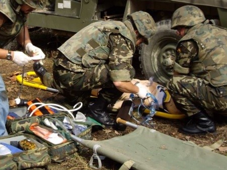 Persentación del libro “Experiencias de Sanidad militar en diversas misiones de proyección de la Fuerza”